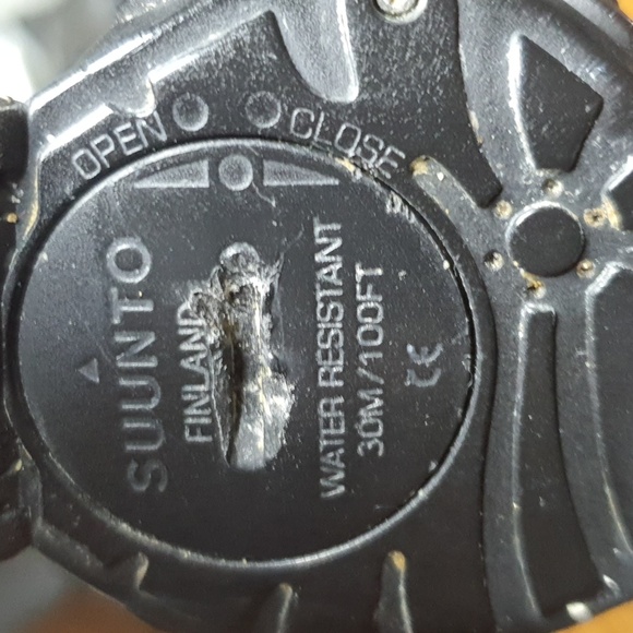 Suunto Vector Black Digital Alarm/Chrono Men's Watch - Picture 4 of 4